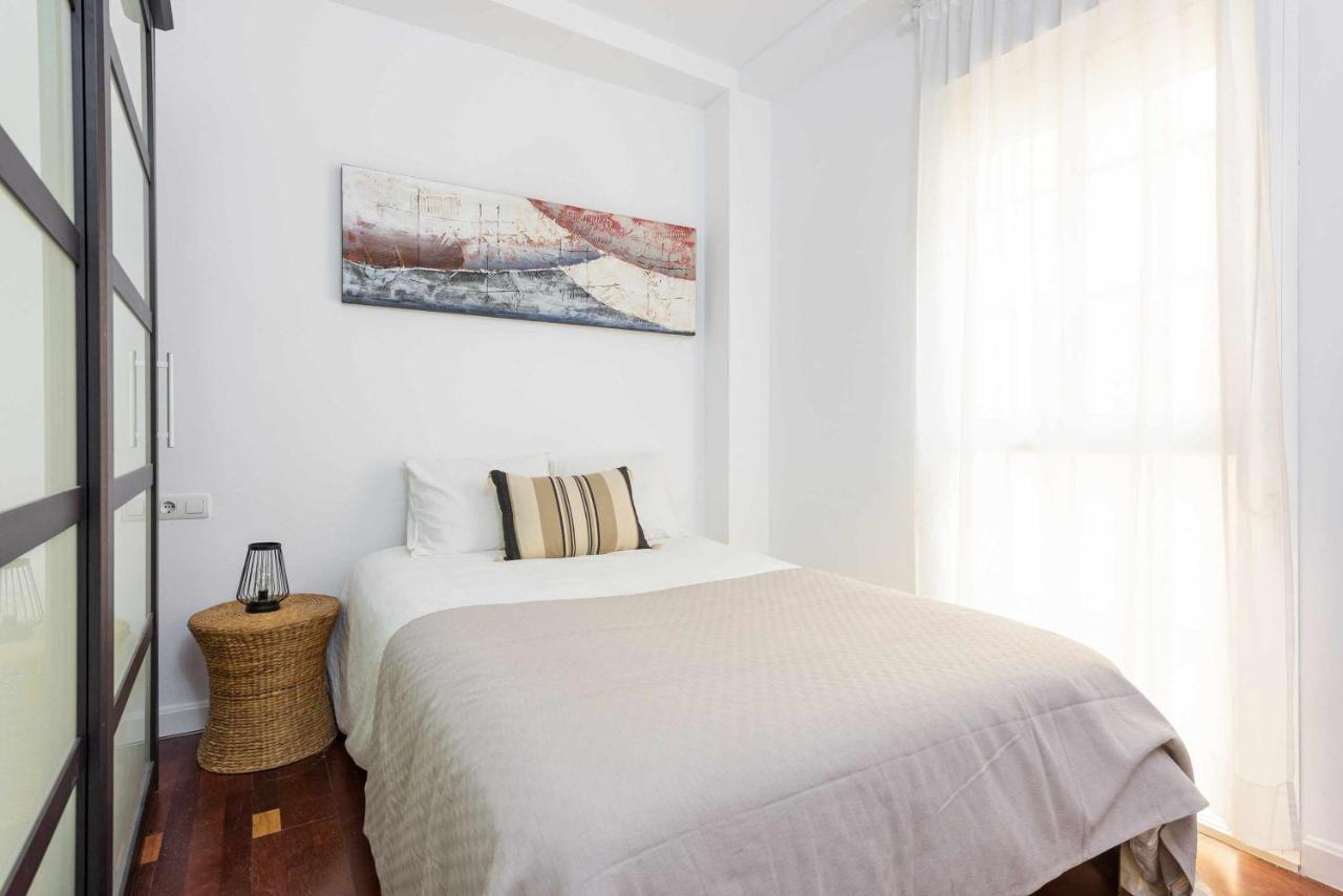 Pineapple Pena 19 Apartment Malaga Luaran gambar